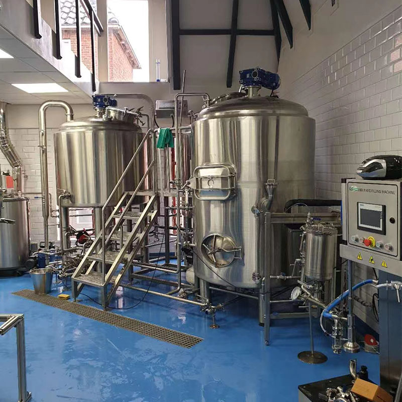 How does electric brewhouse compare in small bars?